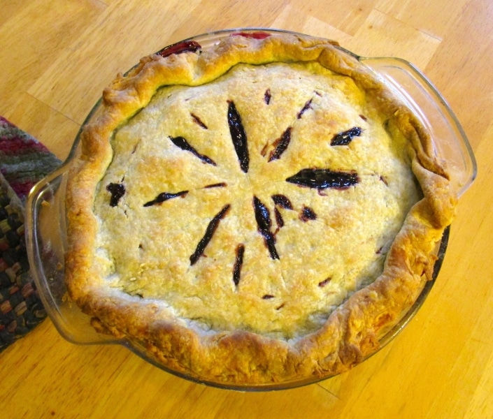Finished cherry pie