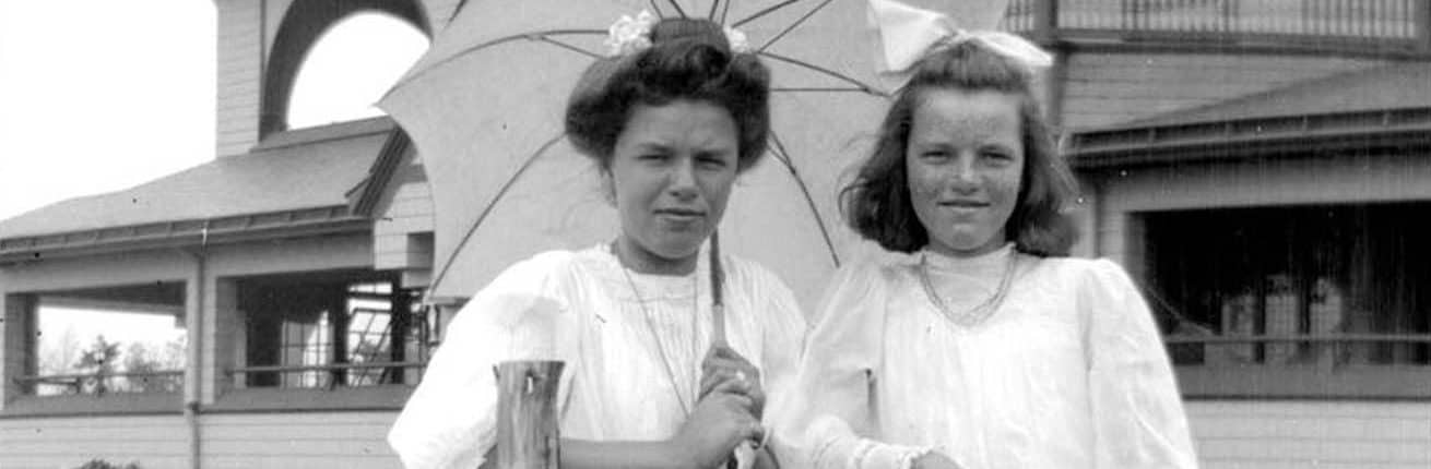 Two women by rustic fence, Sea Girt (Summer 1907). Morris, Marriott Canby, 1863-1948, photographer. Film negative; 3 x 4.5 in.