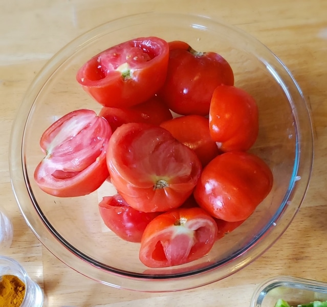 Halved tomatoes
