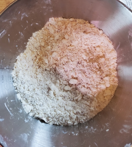 Combining ingredients for cheesecake crust